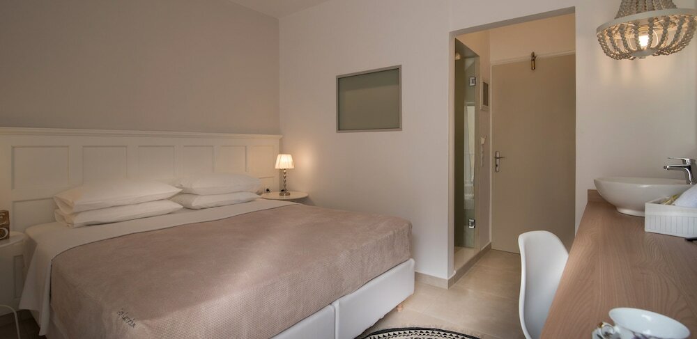 Фото Mistral Hotel - Adults Only