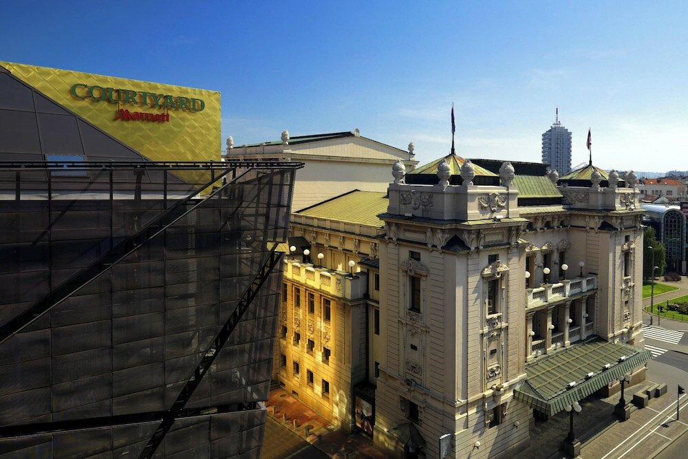 Фото Courtyard by Marriott Belgrade City Center