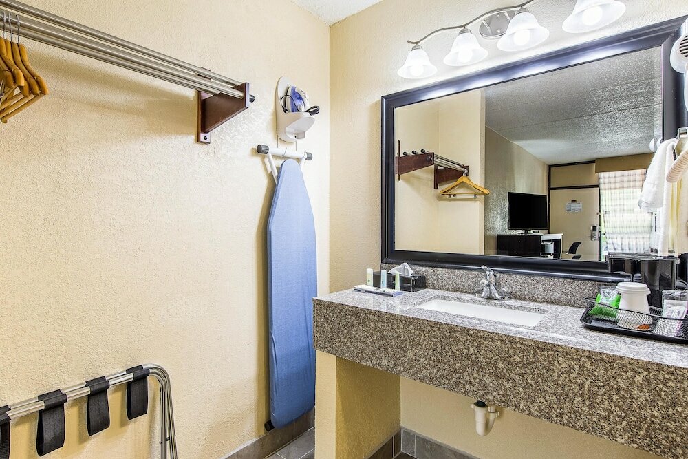 Фото Quality Inn