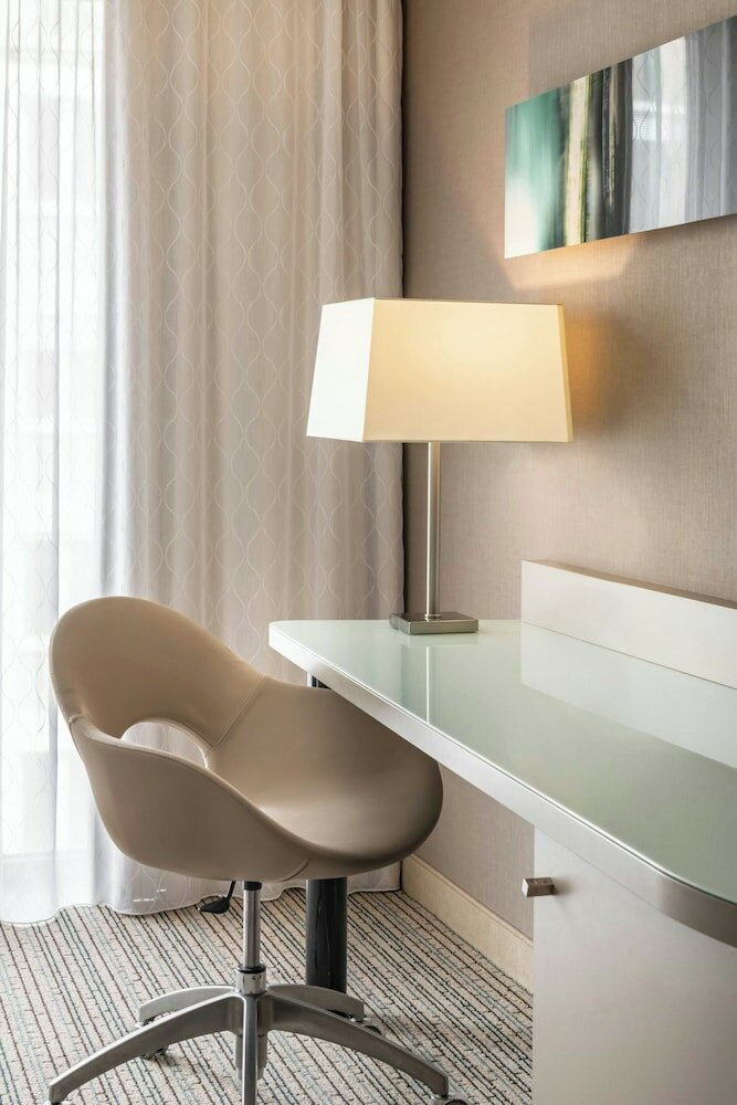 Фото Courtyard Munich City Center