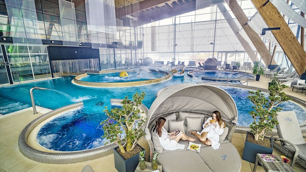 Фото Hotel AquaCity Seasons