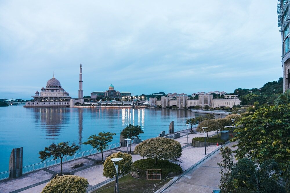 Фото Zenith Hotel Putrajaya