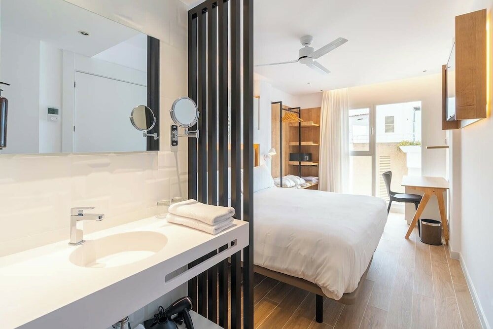 Фото Senator Cala Millor