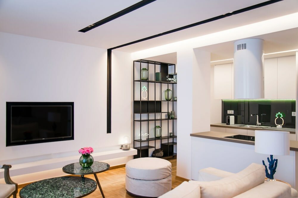 Фото Pinacota Suites Athens