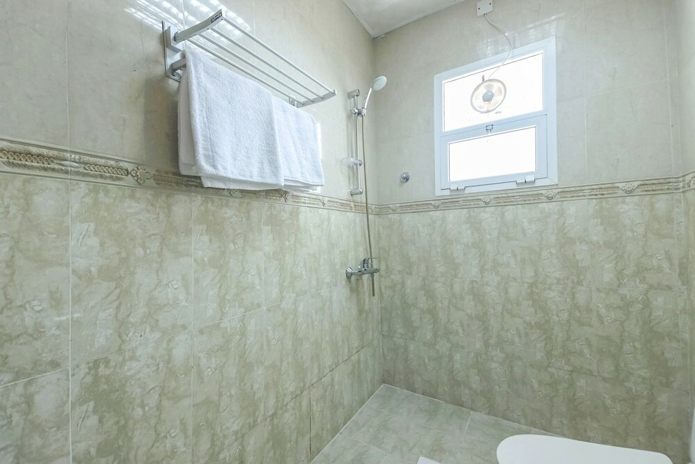 Фото Oyo 111 Al Thabit Hotel