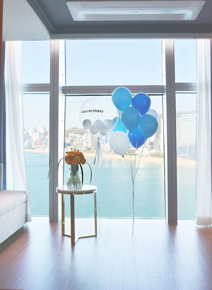 Фото H Avenue Gwangalli Beach