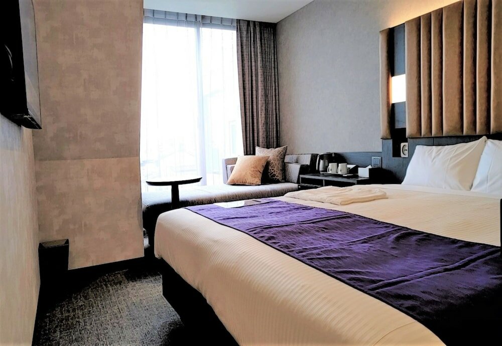 Фото Hotel MONday Kyoto Marutamachi