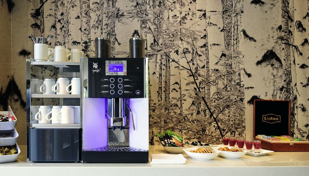 Фото Novotel Rotterdam Schiedam