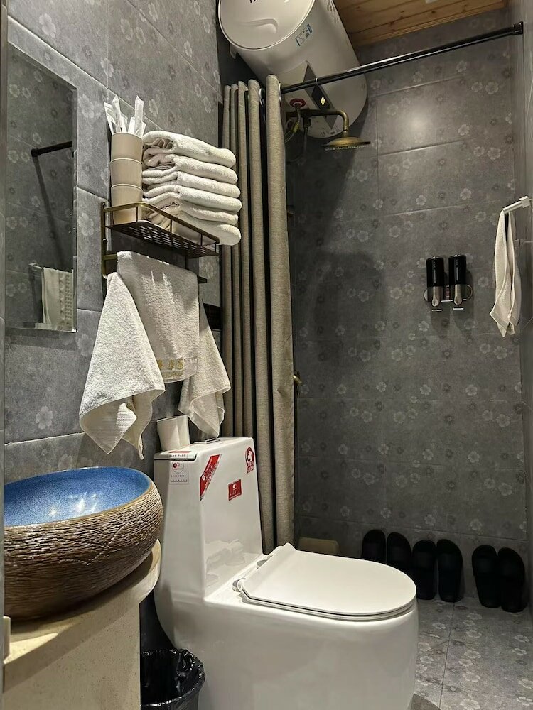 Фото Pingyao Hongyuyuan Inn