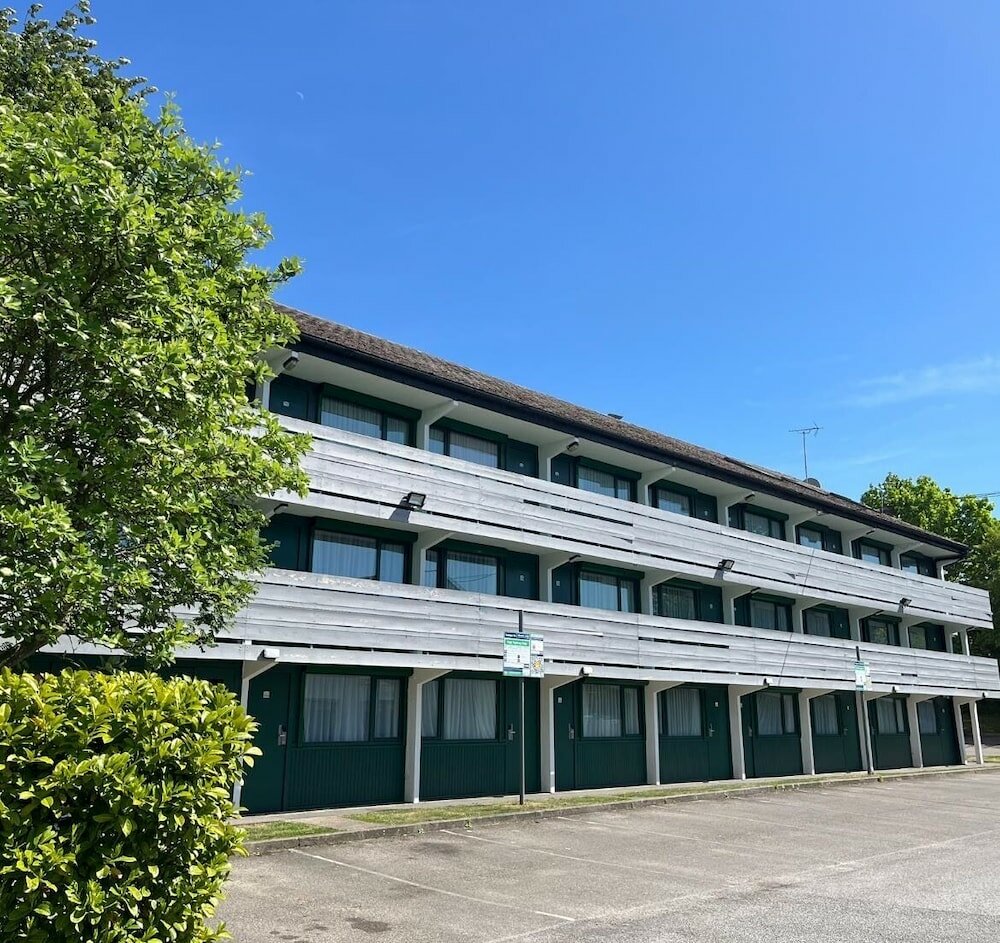 Фото отеля 2