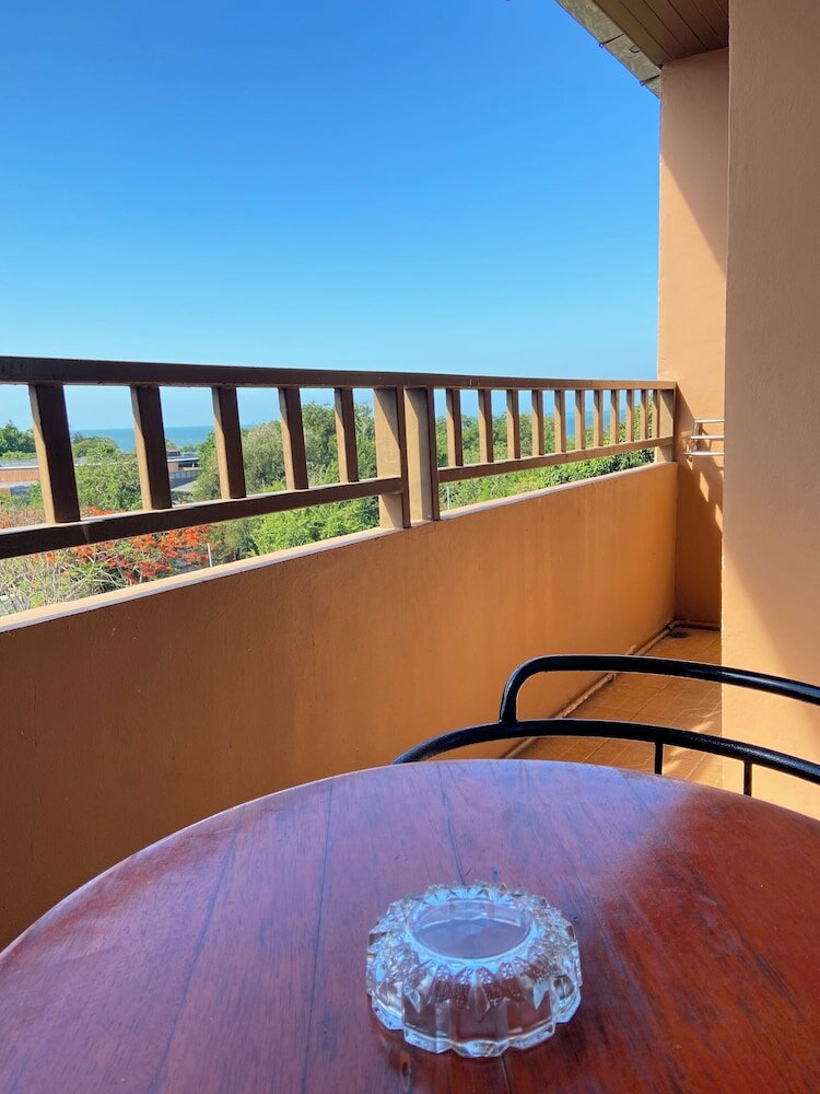Фото Thipurai Beach Hotel