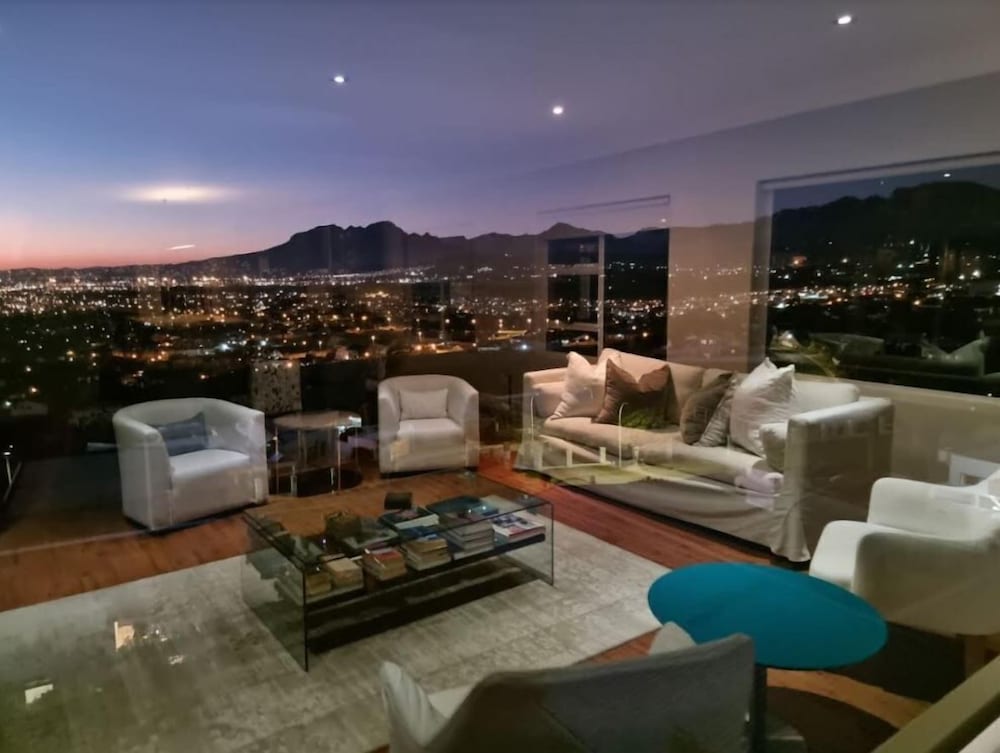 Фото Chocolate Box Guesthouse