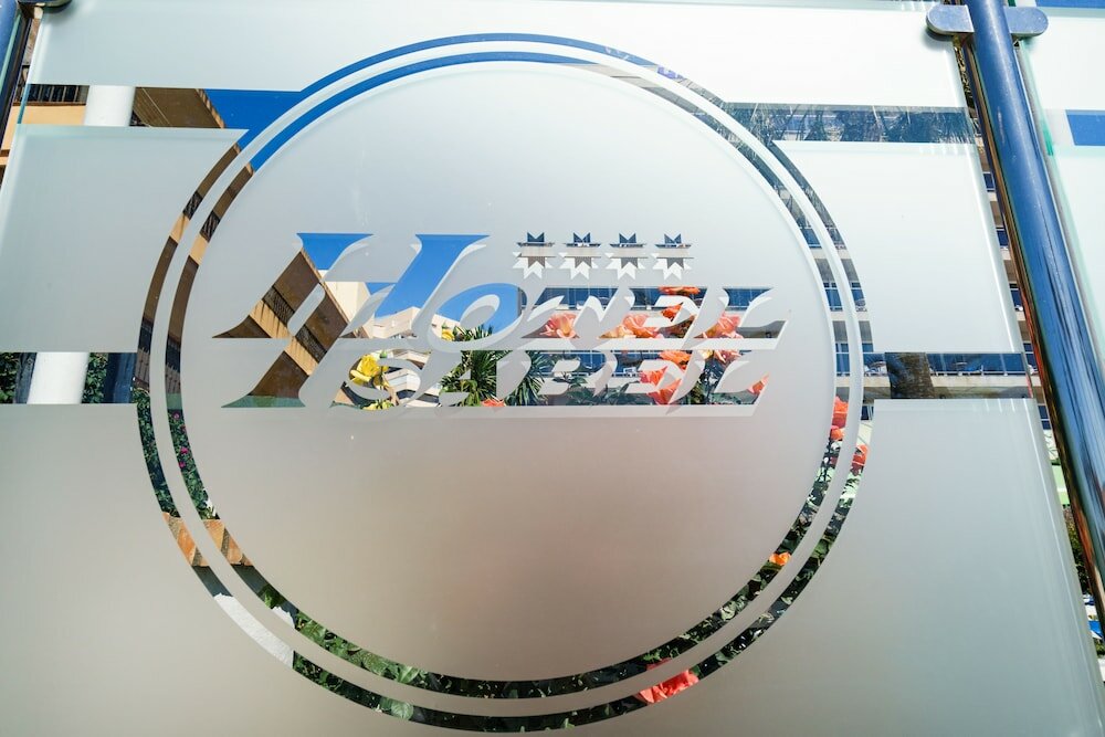 Фото Hotel Isabel