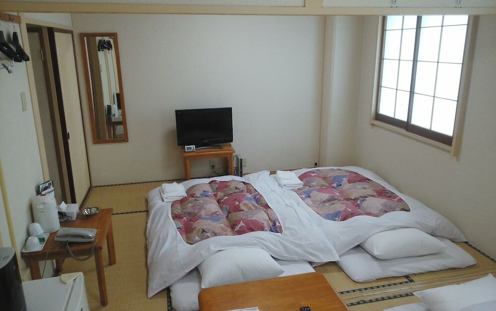 Фото Hotel Miyako Hills Stationten