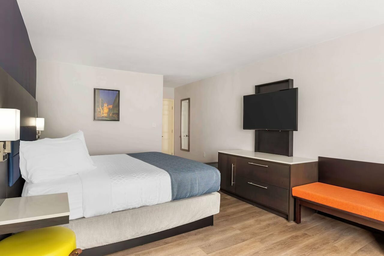 Фото Best Western Premier Richmond City Gateway