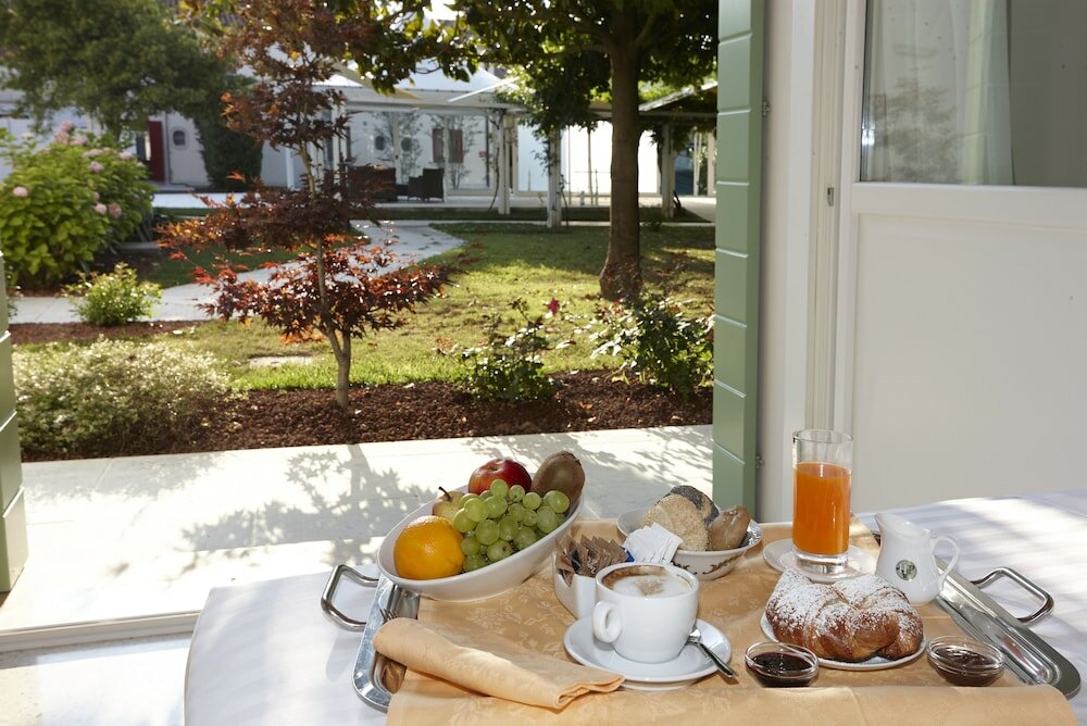 Фото Hotel Villa Patriarca