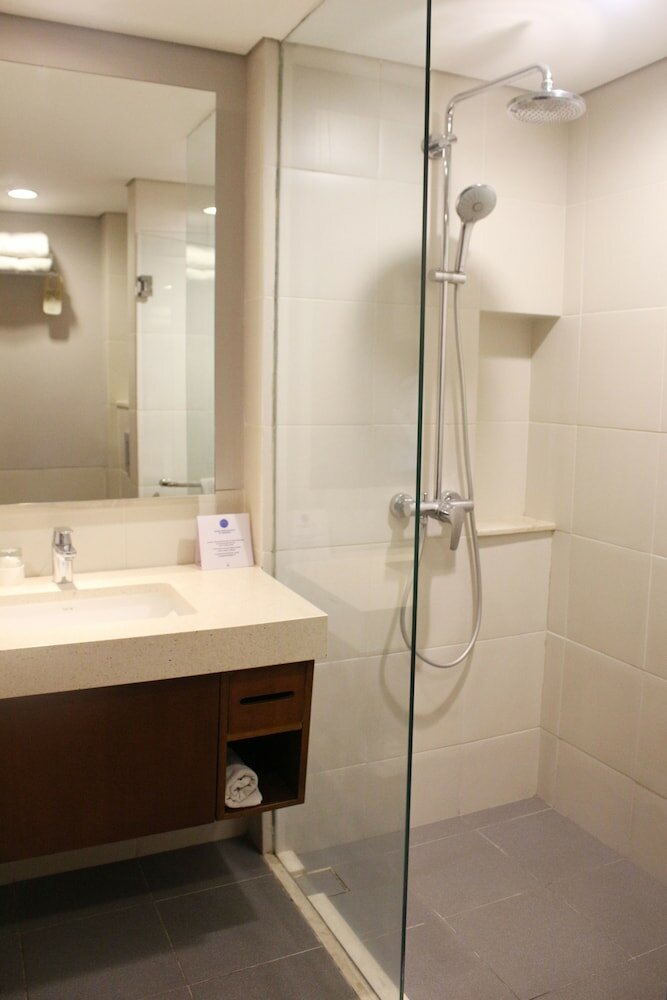 Фото Novotel Bukittinggi