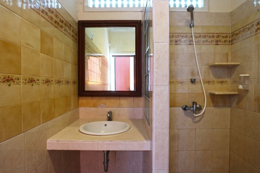 Фото Aquarius Star Hotel