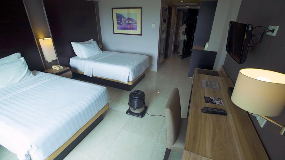 Фото Hotel Santika Premiere Gubeng - Surabaya