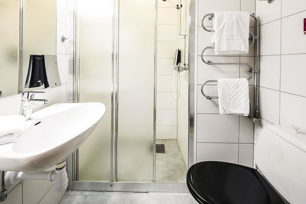 Фото Home Hotel Bristol