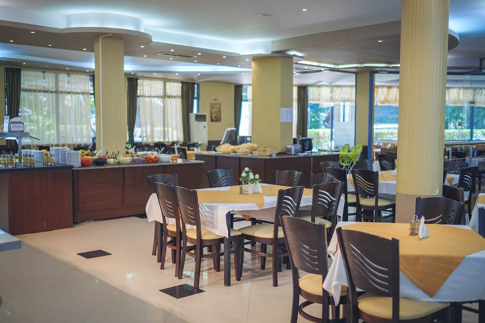 Фото Royal Hotel