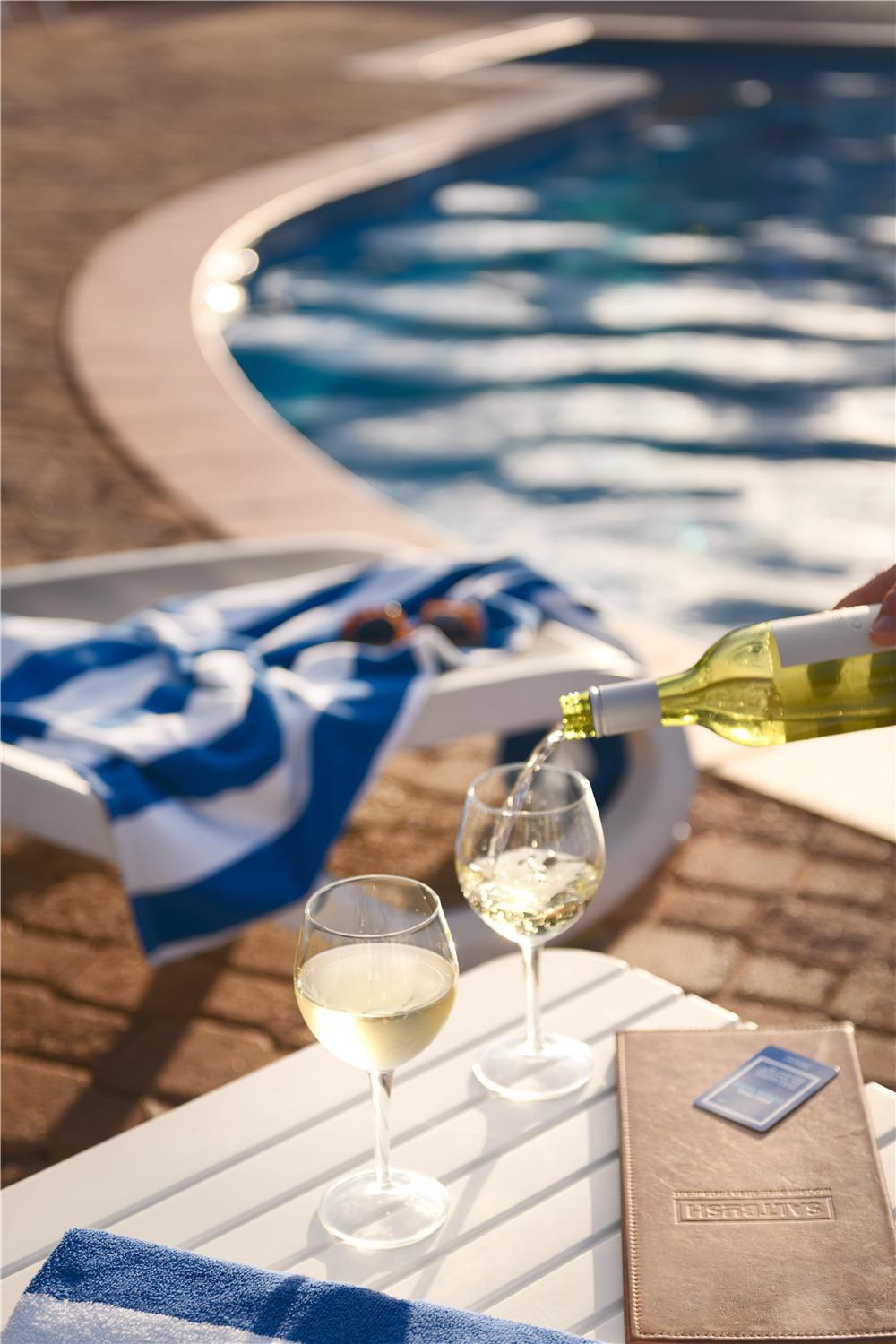 Фото DoubleTree by Hilton Hotel Alice Springs