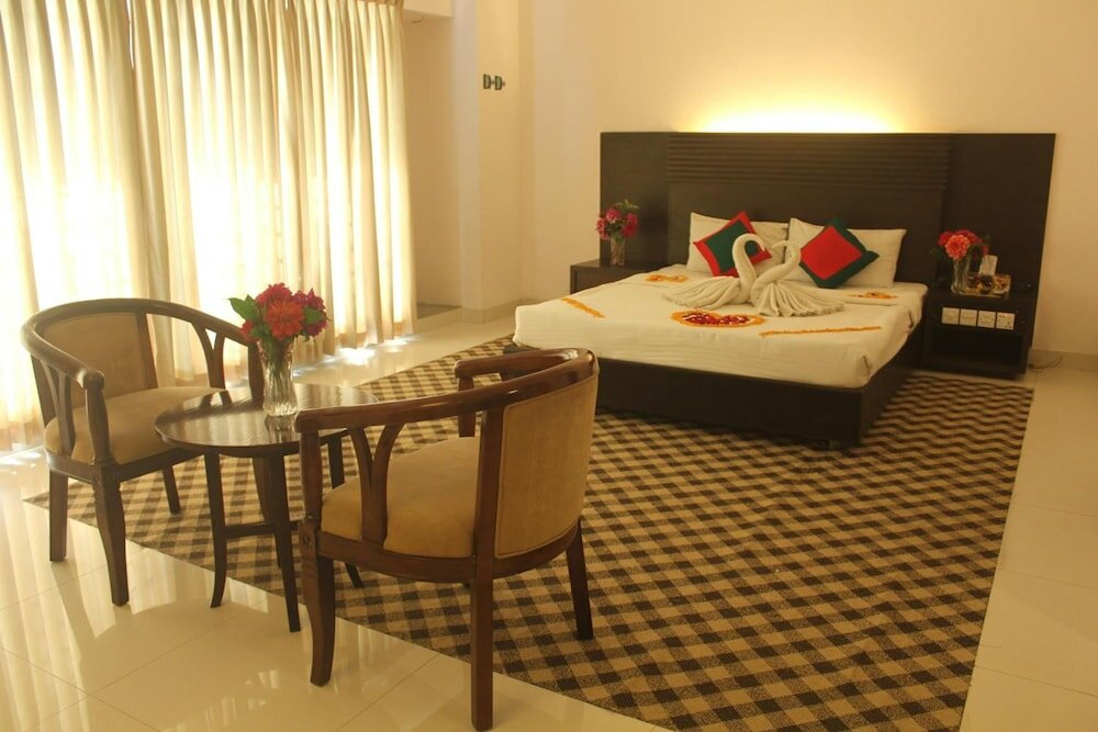 Фото Hotel Nirvana Inn