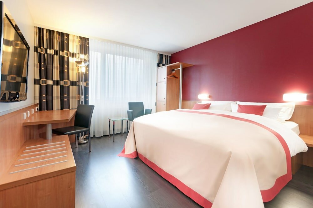 Фото Hotel Wolfsburg Centrum, Affiliated by Meliá