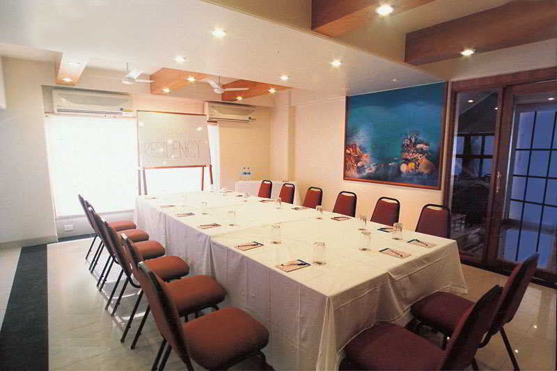 Фото Hotel Imperial Executive, Andheri