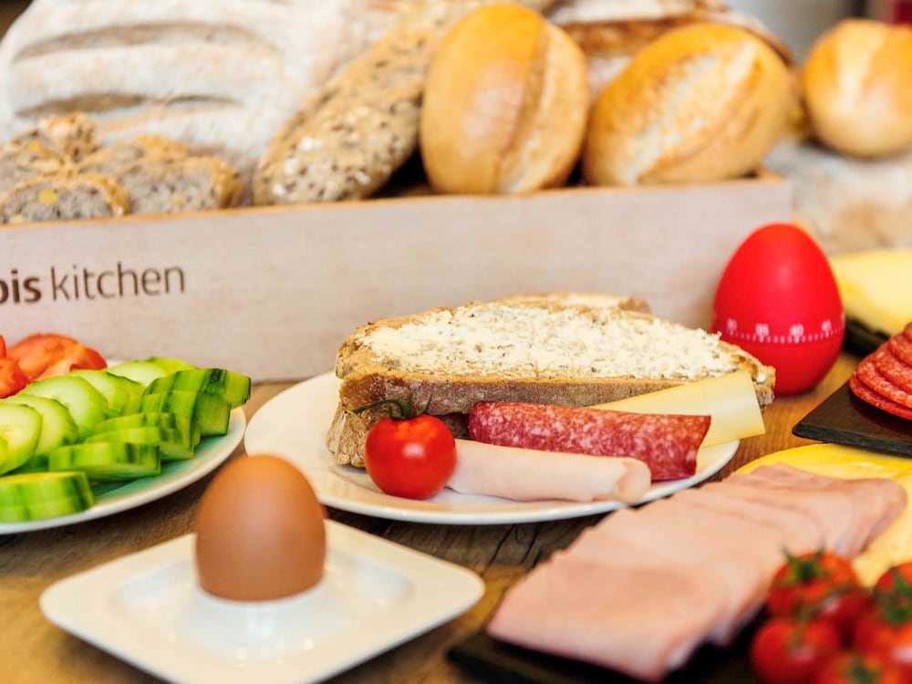 Фото ibis Brussels Centre Gare Midi