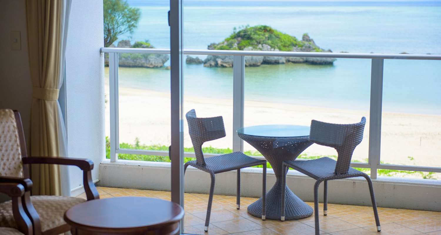 Фото Best Western Okinawa Onna Beach