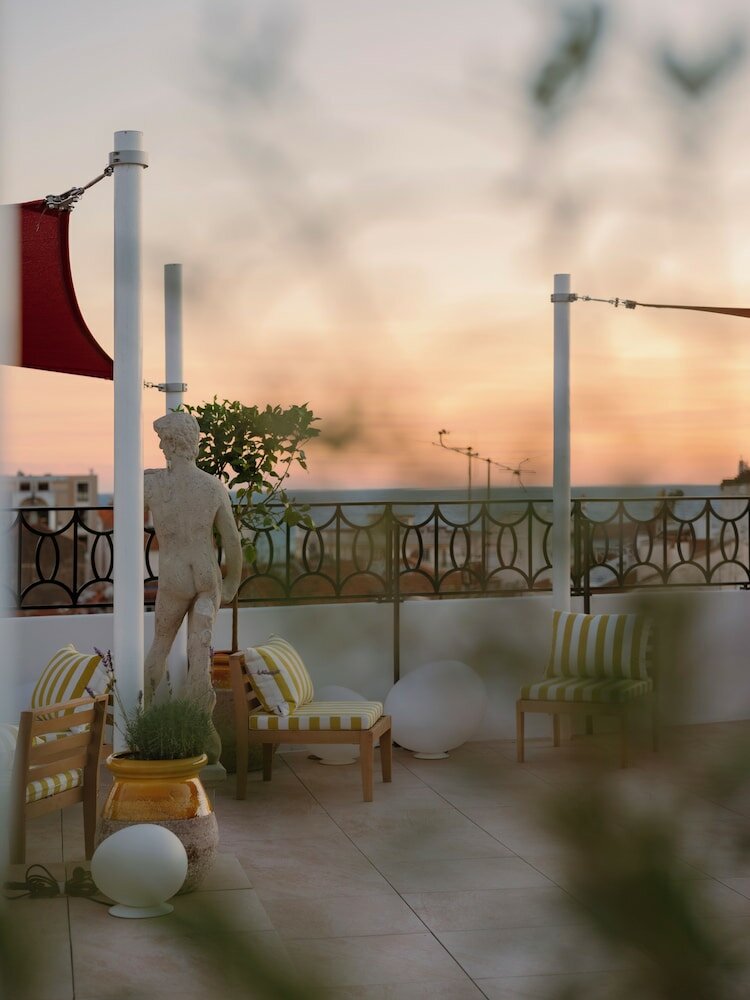 Фото Hotel De France