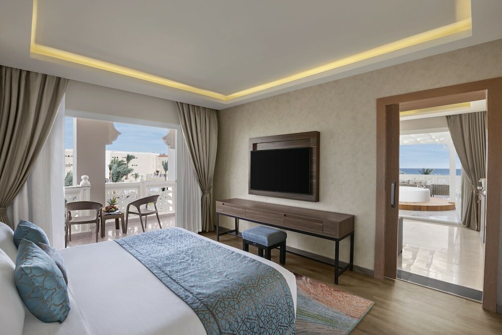 Фото 121406058196