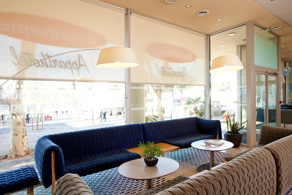 Фото Zenitude Hotel Residences Marseille Saint Charles