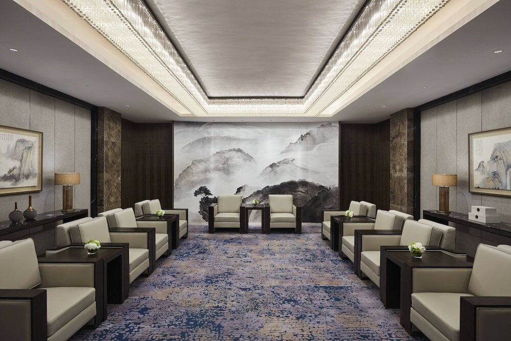 Фото Xuzhou Marriott Hotel Lakeview