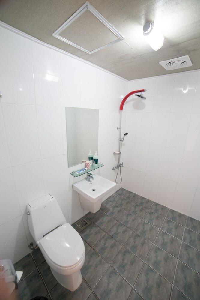 Фото Jeju Stay Hotel