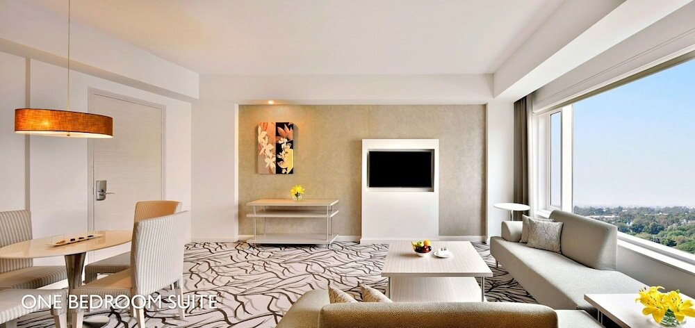 Фото Radisson Blu Bengaluru Outer Ring Road