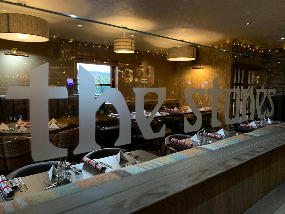 Фото Standing Stones Hotel