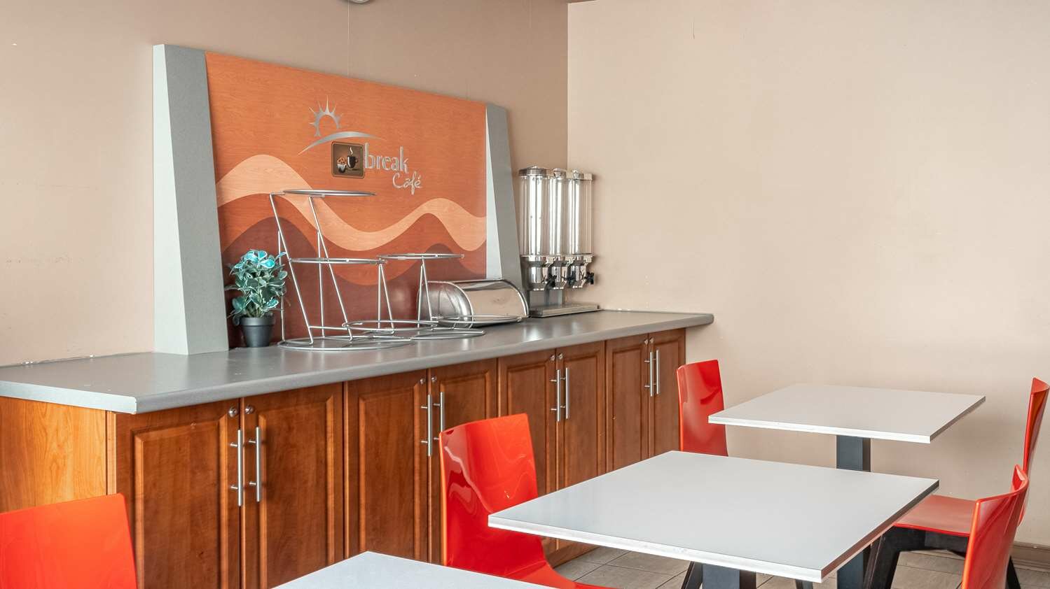 Фото Knights Inn North Bay