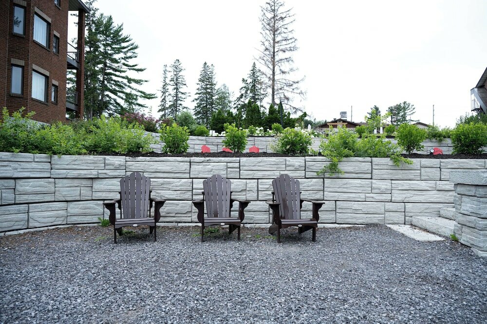 Фото Ramada by Wyndham Ottawa On The Rideau