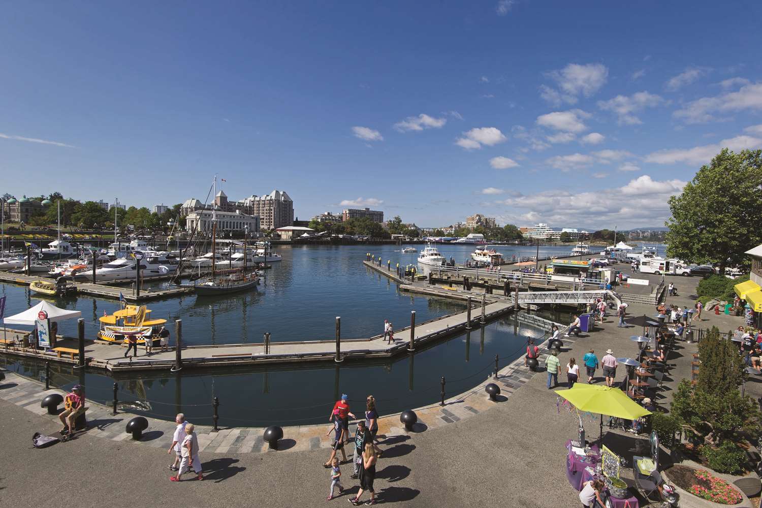 Фото DoubleTree by Hilton Hotel & Suites Victoria