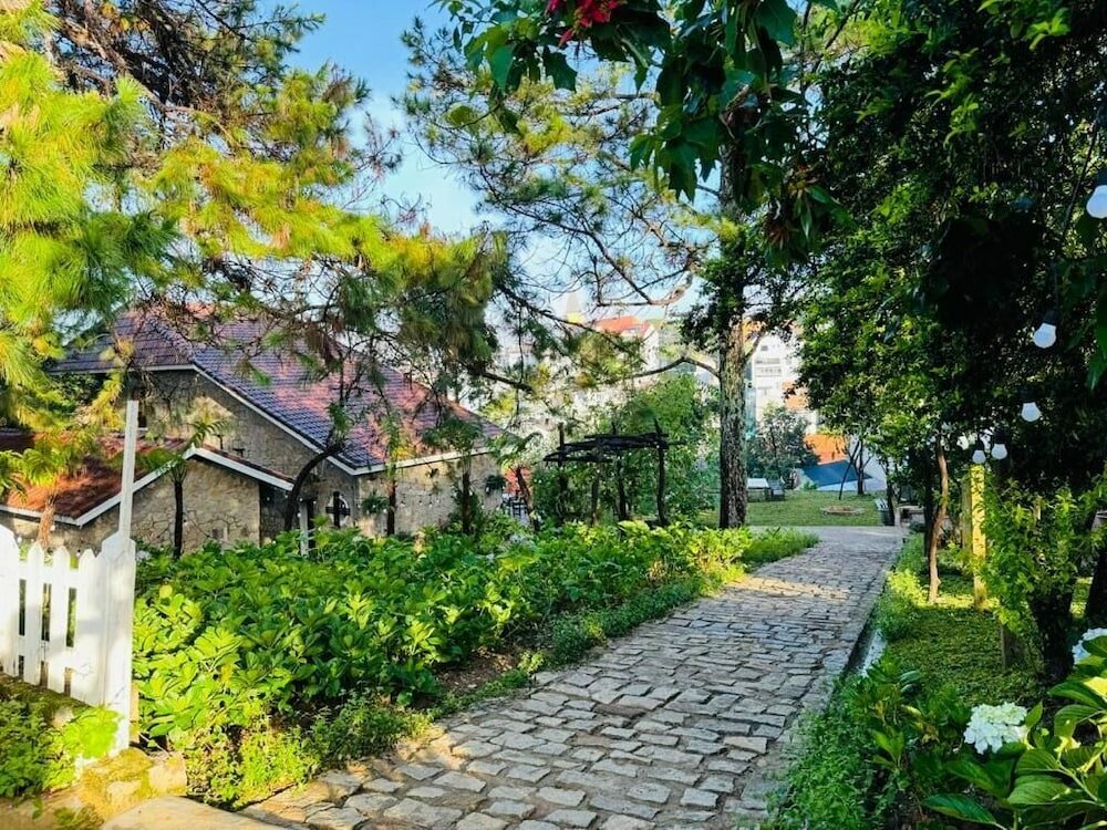 Фото Dalat Train Villa