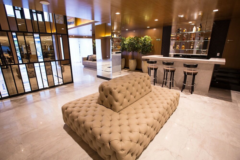 Фото Royal Regency Palace Hotel