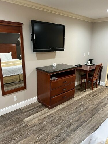 Гостиница Travelodge by Wyndham Brea в Фуллертоне