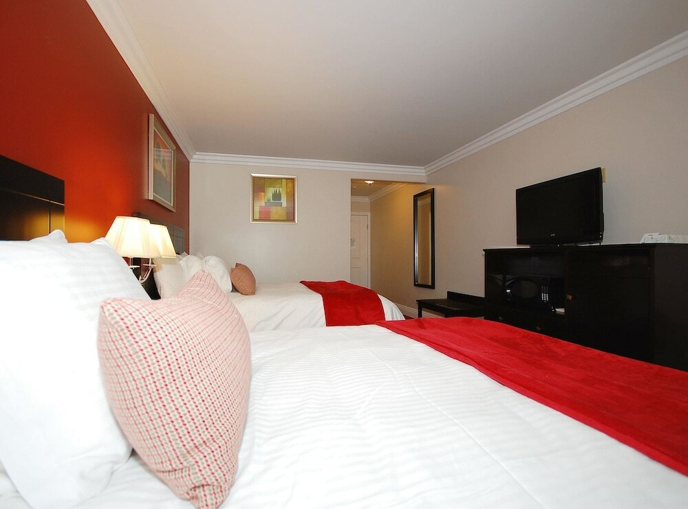 Фото Best Western Burbank Airport Inn