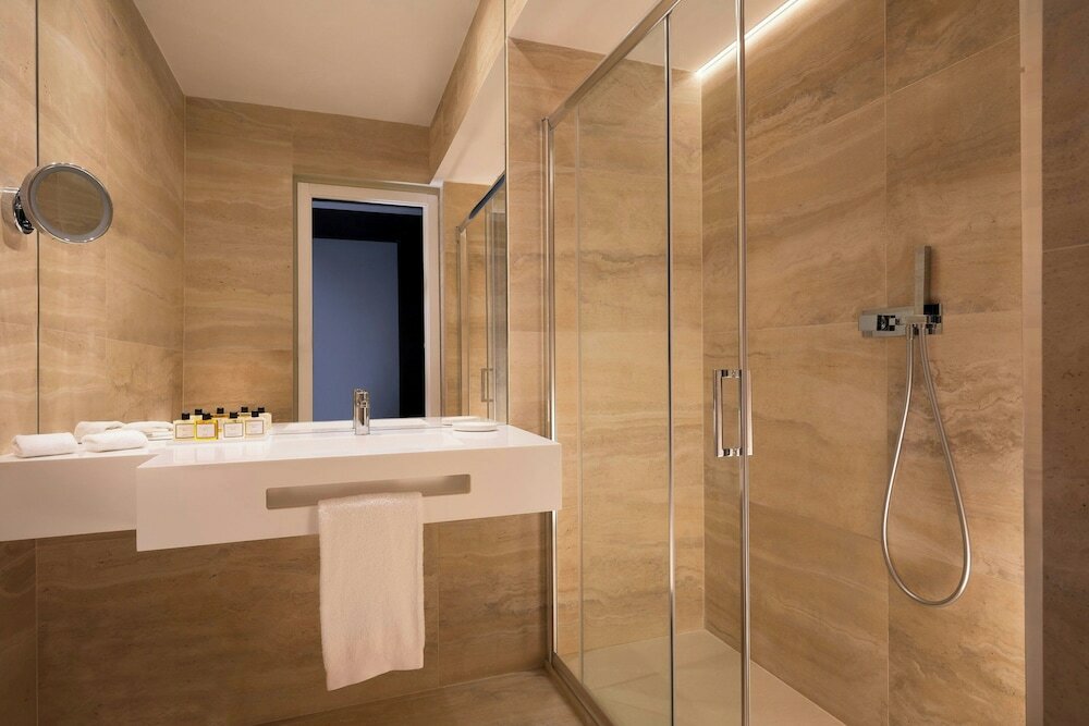 Фото Sina Bernini Bristol