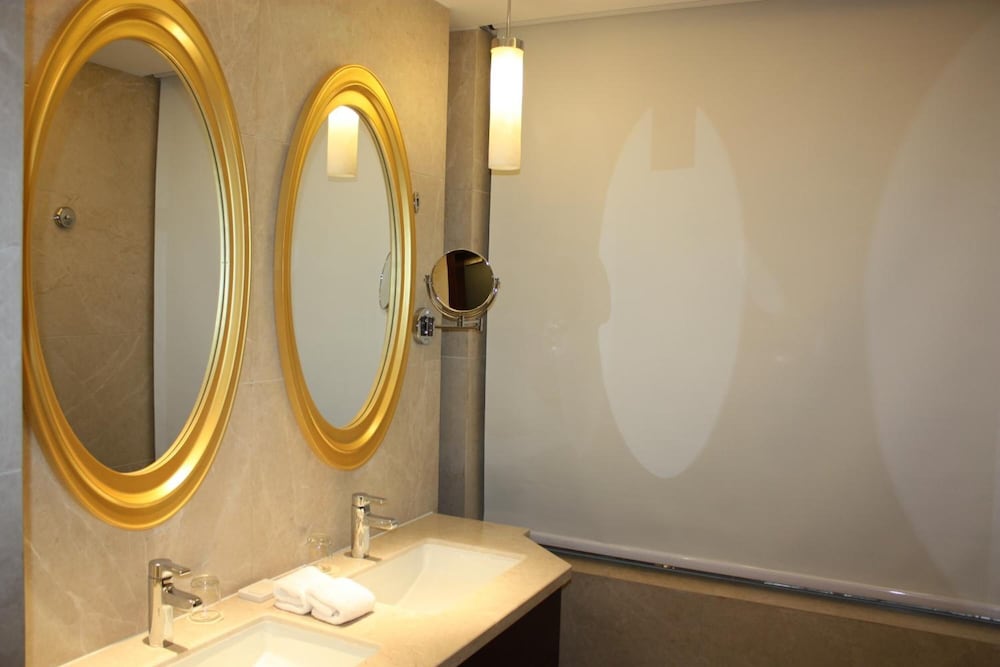 Фото New Century Fengming Resort Zaozhuang