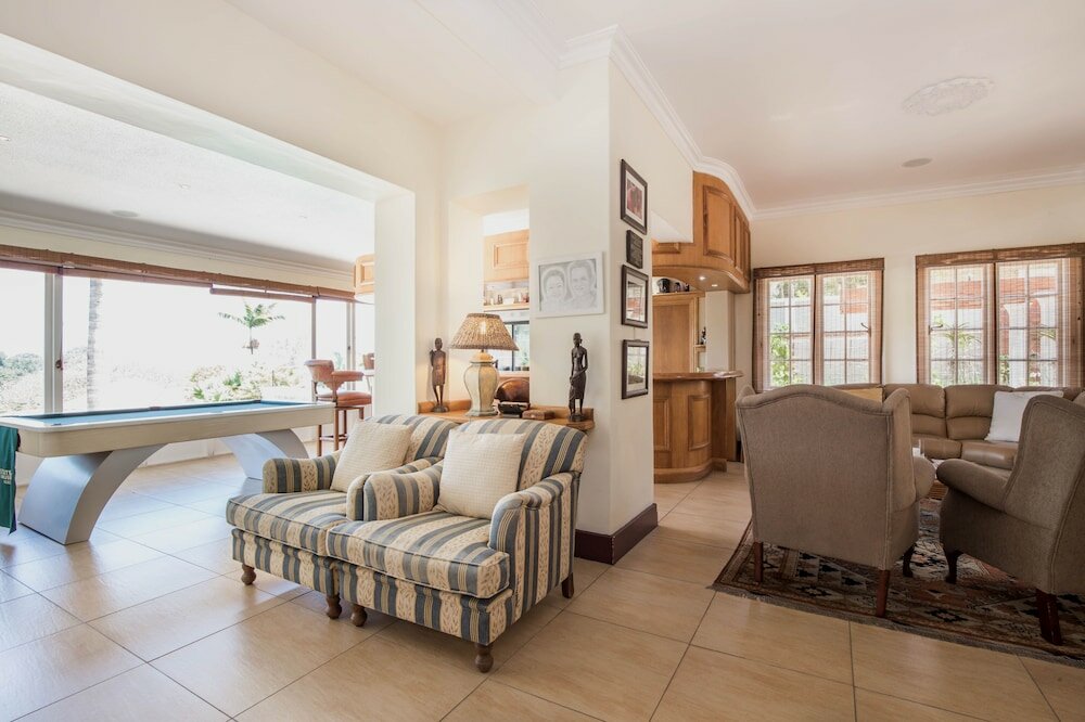 Фото Albion Manor