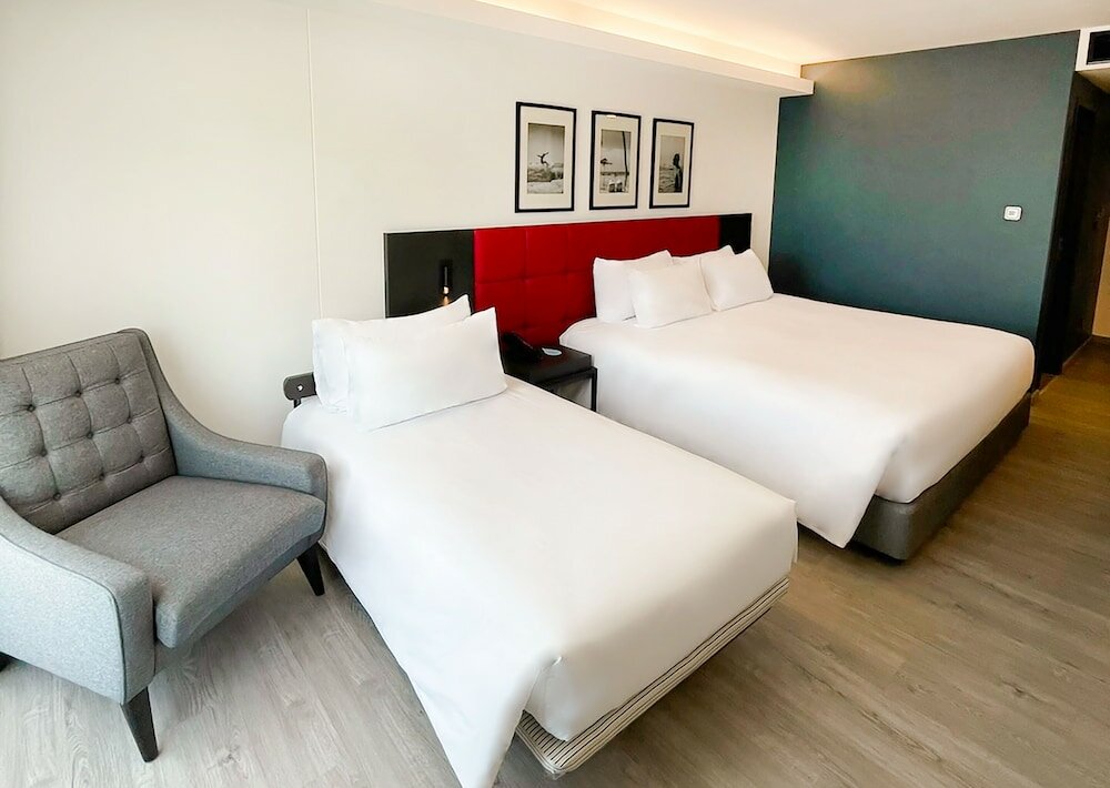 Фото Travelodge Phuket Town