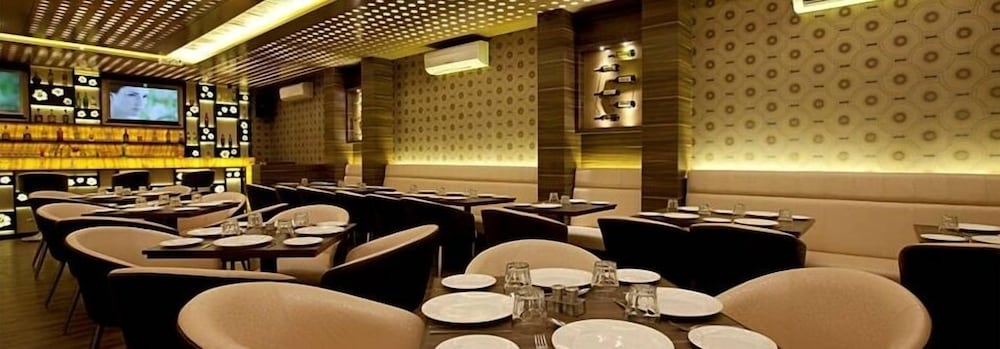 Фото Hotel Plaza